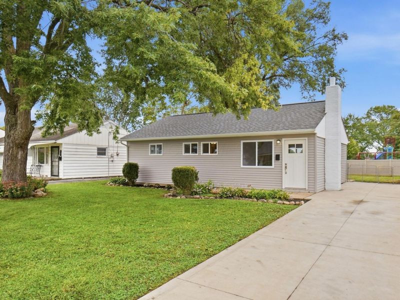 4356 Robin Street, Grove City, OH 43123 Photo 2