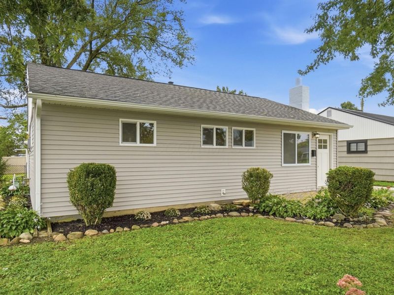 4356 Robin Street, Grove City, OH 43123 Photo 3