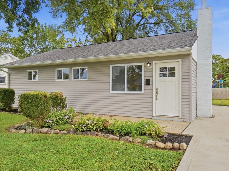 4356 Robin Street, Grove City, OH 43123 Photo 5