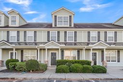 907 Hemingway Circle photo 4