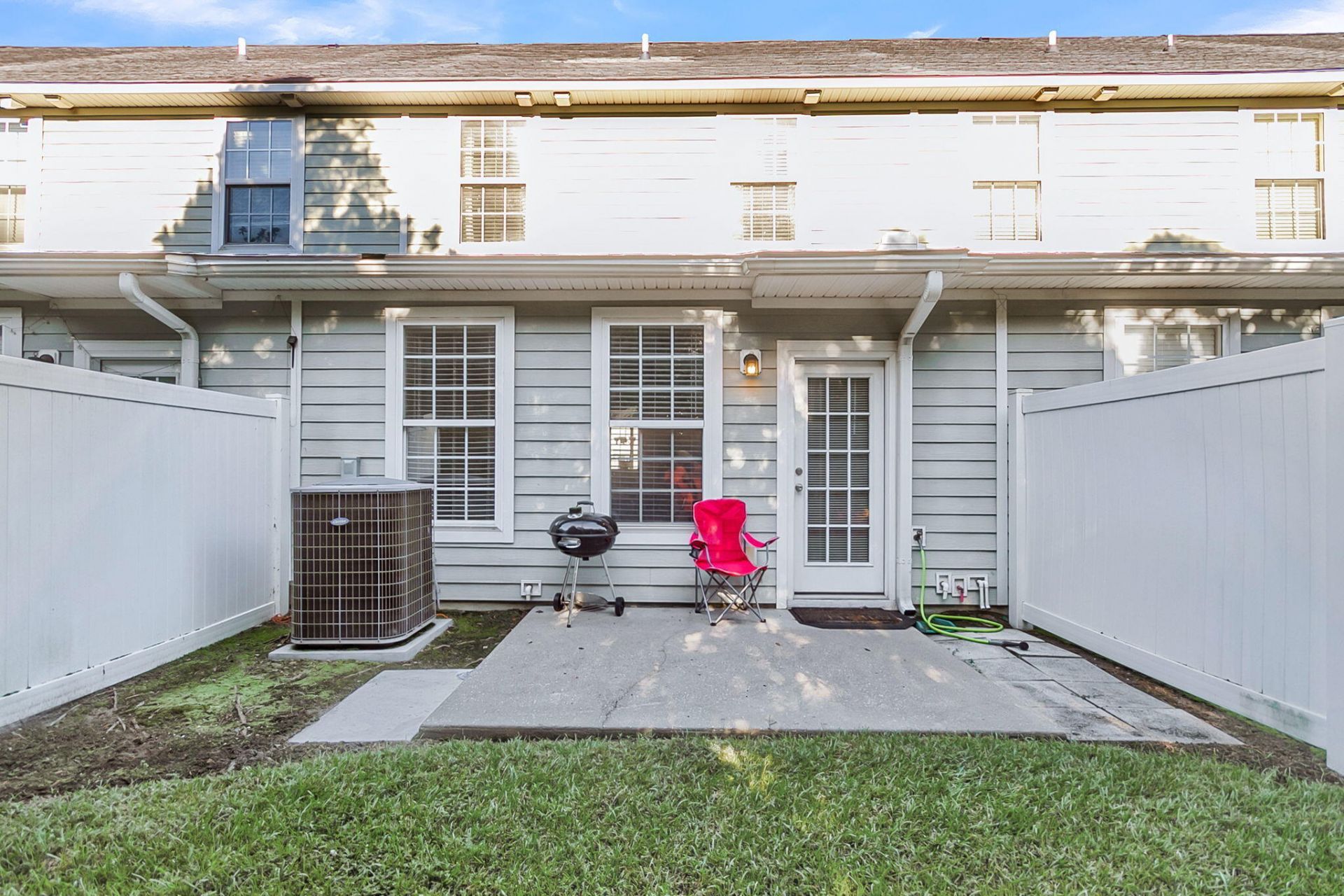 907 Hemingway Circle Photo 22