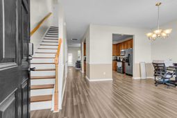 907 Hemingway Circle photo 4