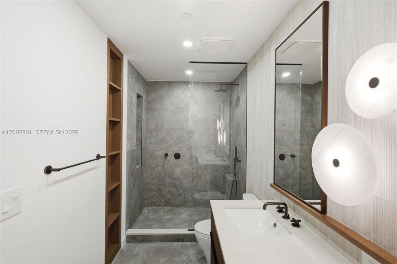 2200 Brickell Ave , Unit 301, Miami, FL 33129 Photo