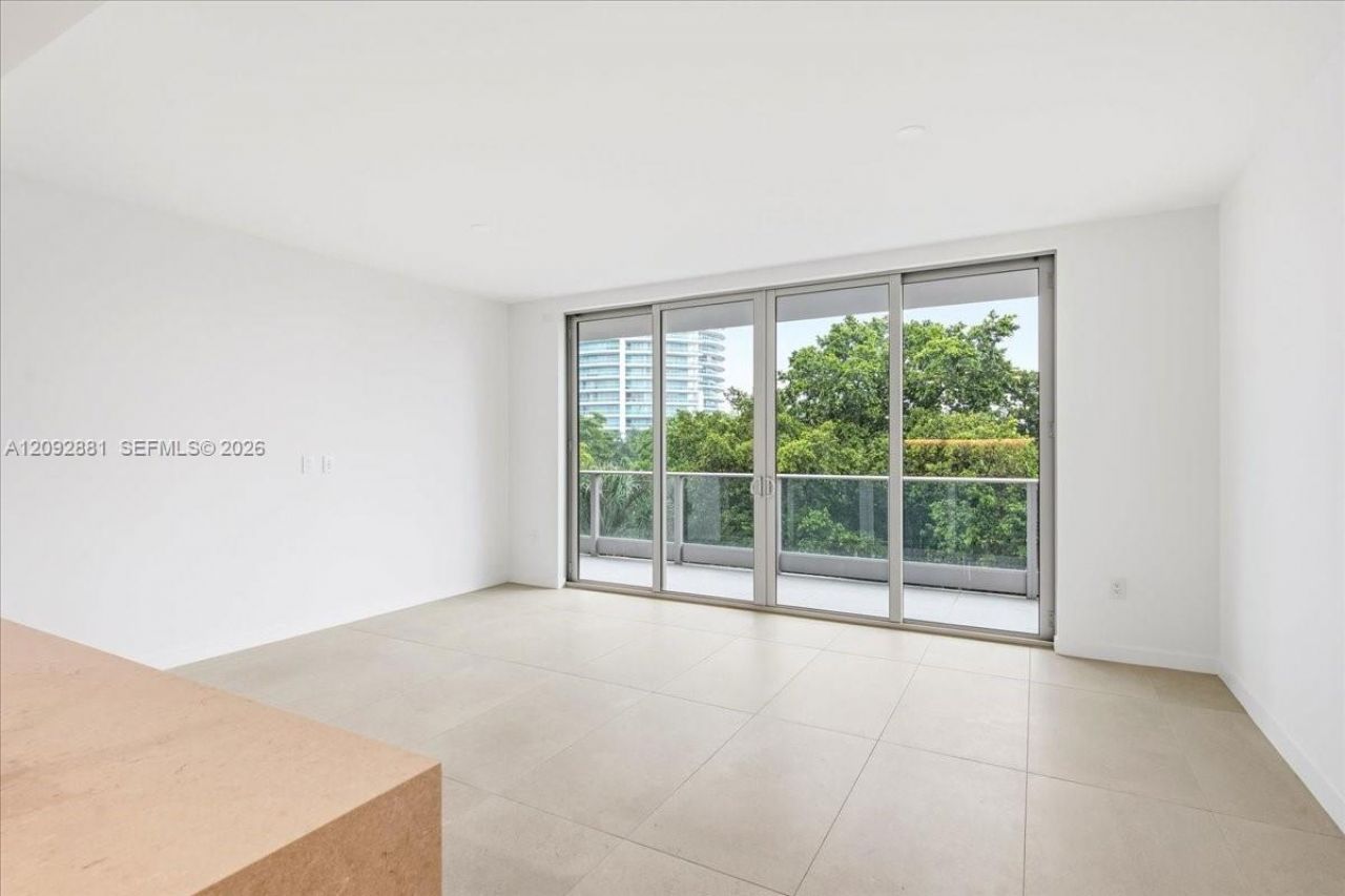 2200 Brickell Ave , Unit 301, Miami, FL 33129 Photo