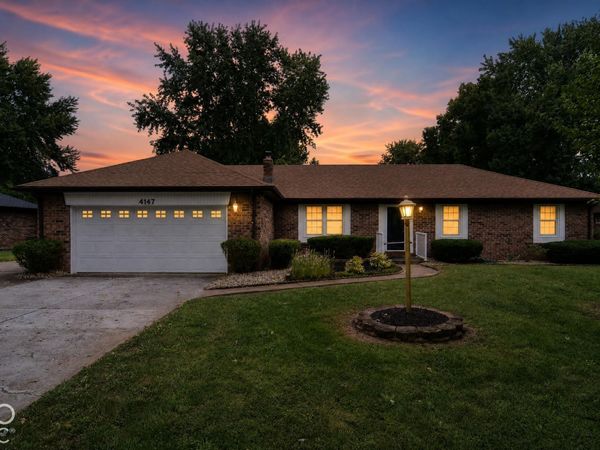 4147 W Fairview Road , Greenwood, IN 46142