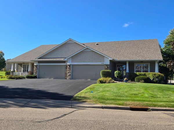 6784 Pine Arbor Boulevard S, Cottage Grove, MN 55016