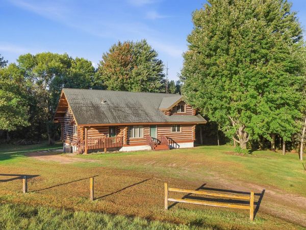 21307 County Road 10, Sleepy Eye, MN 56085