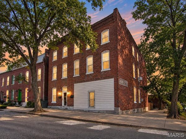 1301 Shenandoah Avenue, St Louis, MO 63104