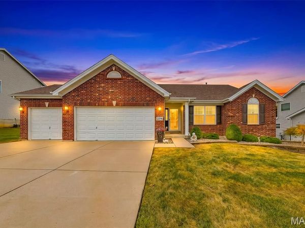 279 Sonnet Circle, Wentzville, MO 63385