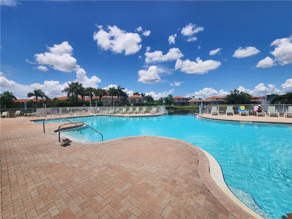 9270 Belleza Way, Unit 105, Fort Myers, FL 33908 Photo