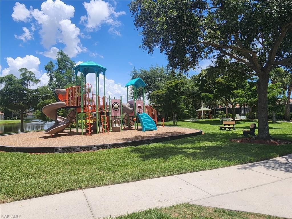 9270 Belleza Way, Unit 105, Fort Myers, FL 33908 Photo