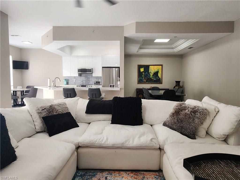 9270 Belleza Way, Unit 105, Fort Myers, FL 33908 Photo