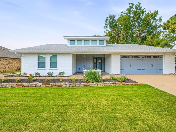1202 Red Bird Lane, Granbury, TX 76048