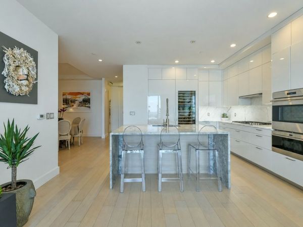 1 Franklin St., Unit 5101, Boston, MA 02110