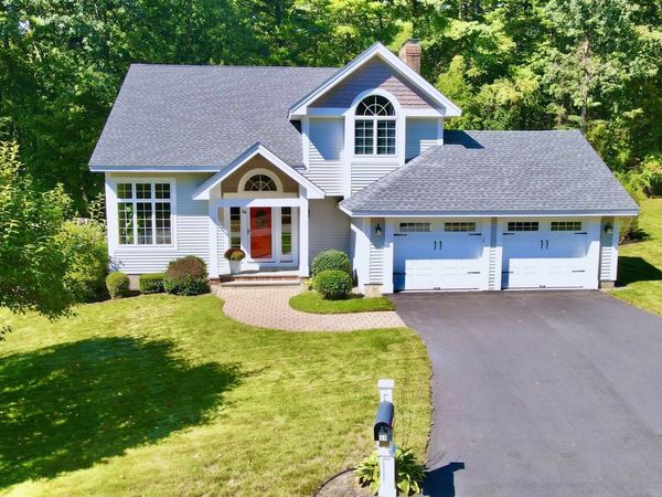 34 Village Crossing, Fitchburg, MA 01420