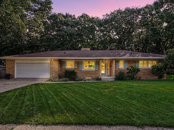 3010 Country Club Drive, Muskegon, MI 49441