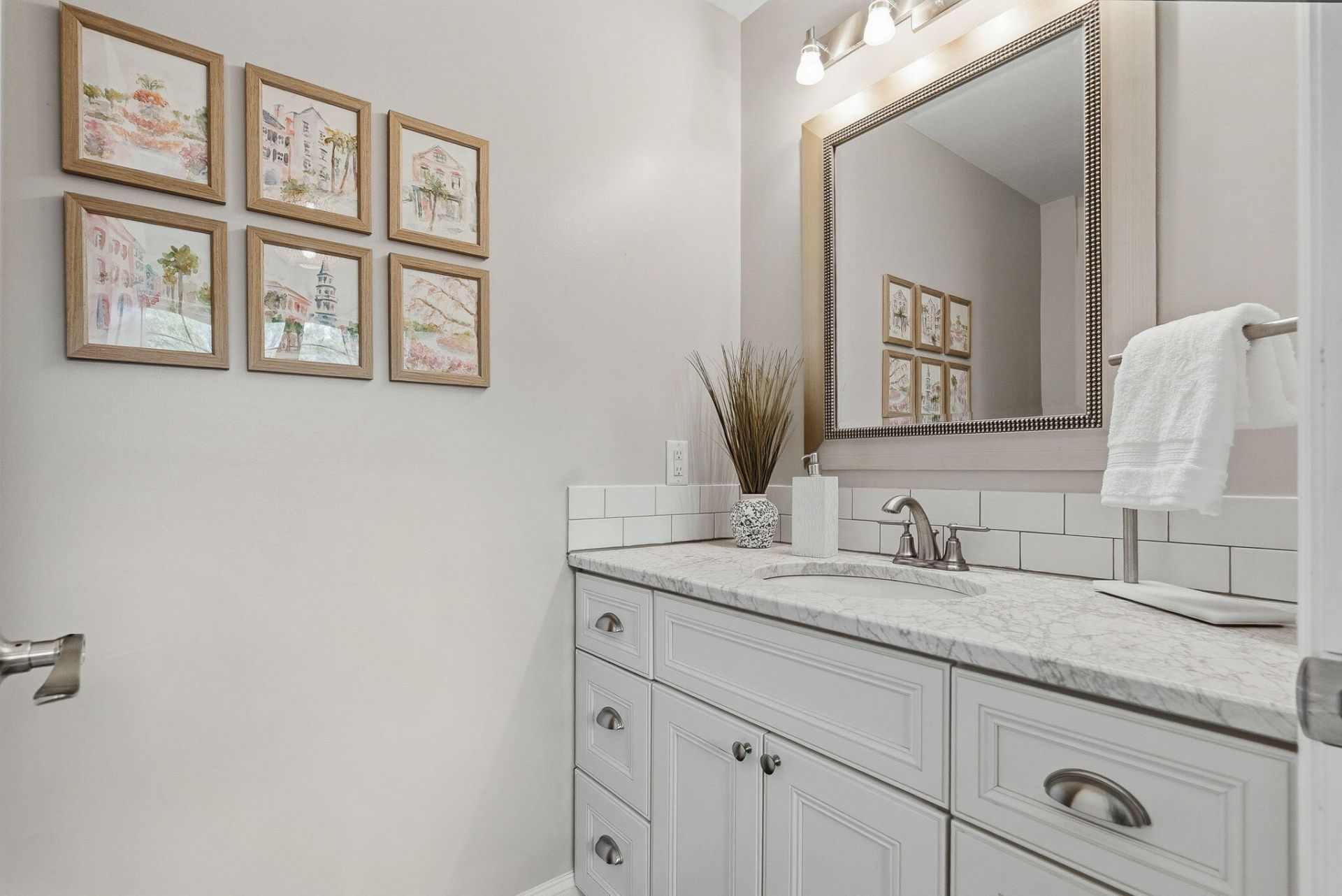 2204 Forest Lakes Boulevard Photo 22