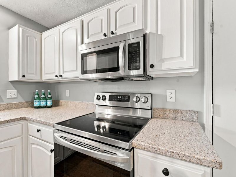 4085 Beauty Rose Avenue, Westerville, OH 43081 Photo 18