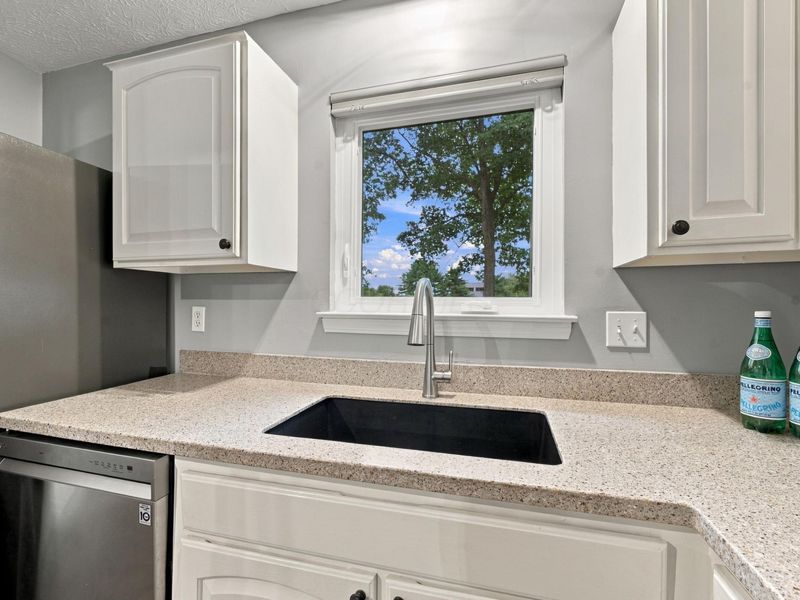 4085 Beauty Rose Avenue, Westerville, OH 43081 Photo 19
