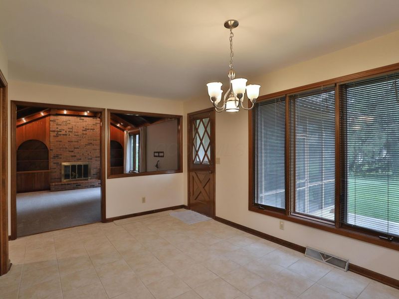 1079 Putney Drive , Columbus, OH 43085 Photo 16