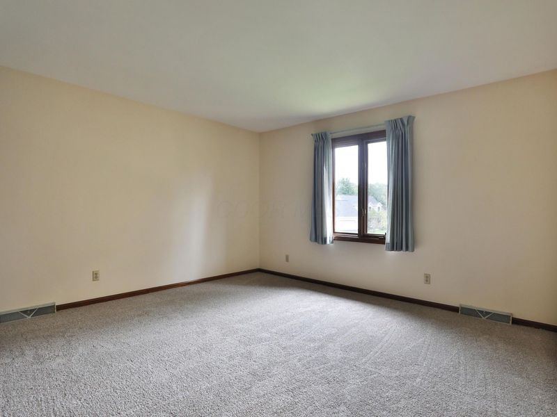 1079 Putney Drive , Columbus, OH 43085 Photo 28