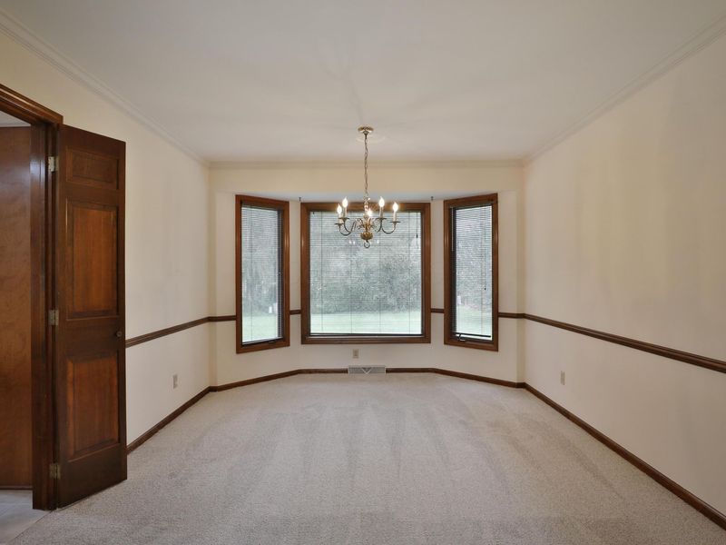 1079 Putney Drive , Columbus, OH 43085 Photo 9