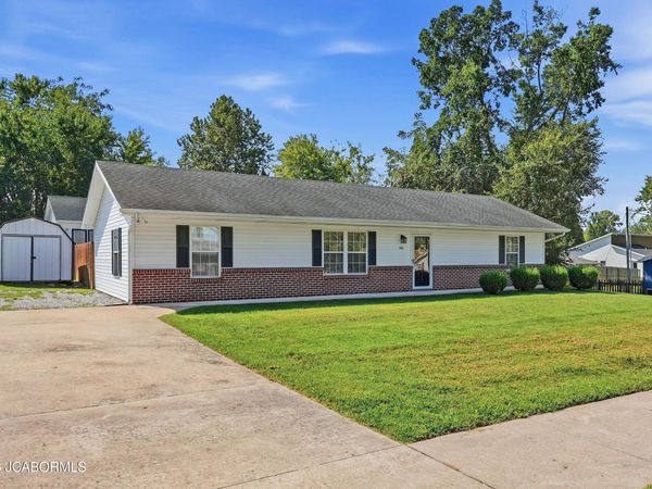 206 ASH STREET, Ashland, MO 65010