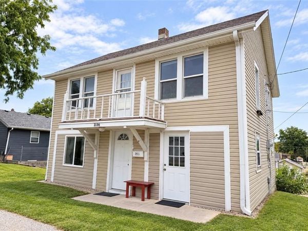 215 W 8th Street, Maryville, MO 64468