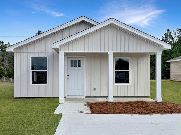5427 Bayleaf Drive, Crestview, FL 32539