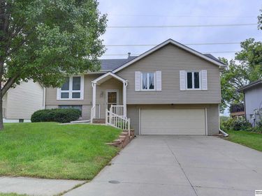 2602 N 113th Street, Omaha, NE 68164