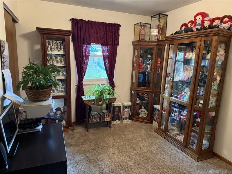 101 N Breiel Boulevard, Middletown, OH 45042 Photo 7