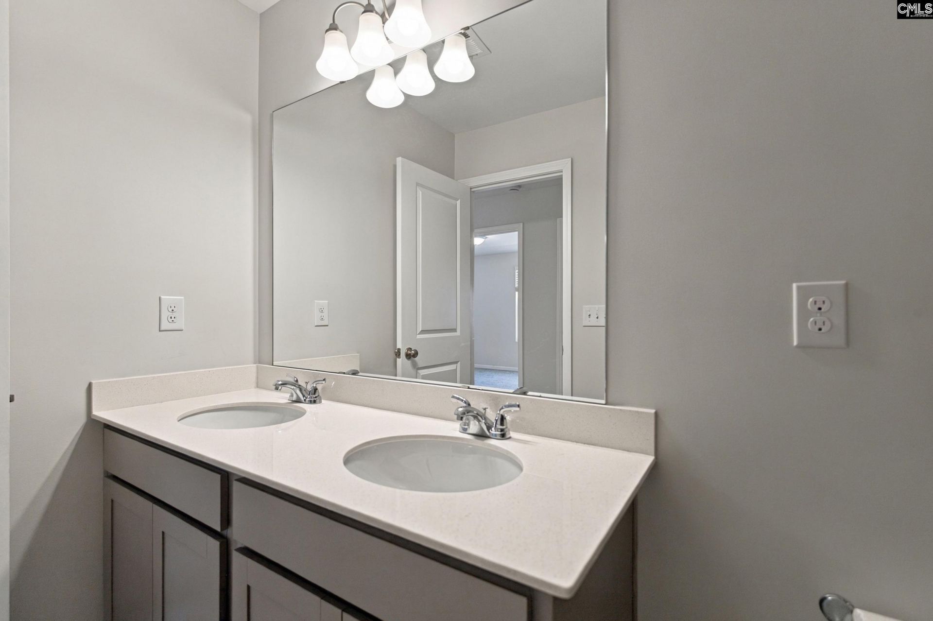 2032 Mapleton Drive  Photo 33