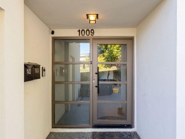 1009 Northern , Manhasset, NY 11030
