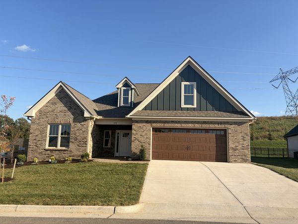 193 Merion CIR , Daleville, VA 24083