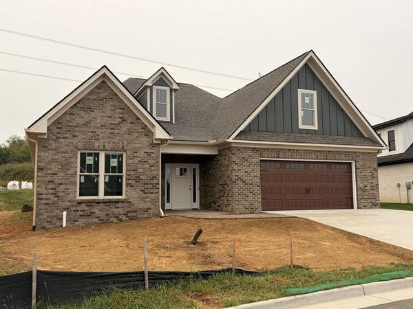 193 Merion CIR , Daleville, VA 24083
