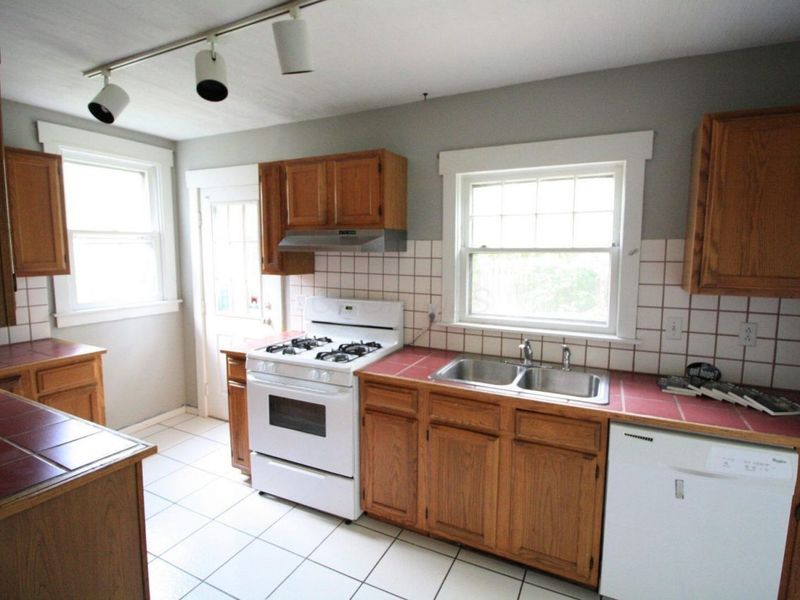 142 E Northwood Avenue , Columbus, OH 43201 Photo 8