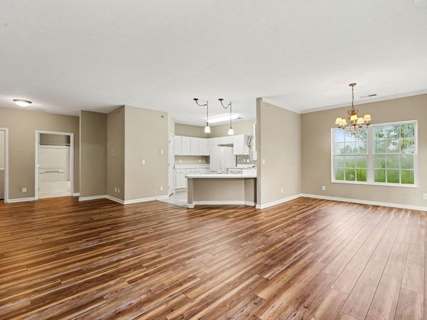 1186 Periwinkle Drive, Florence, KY 41042