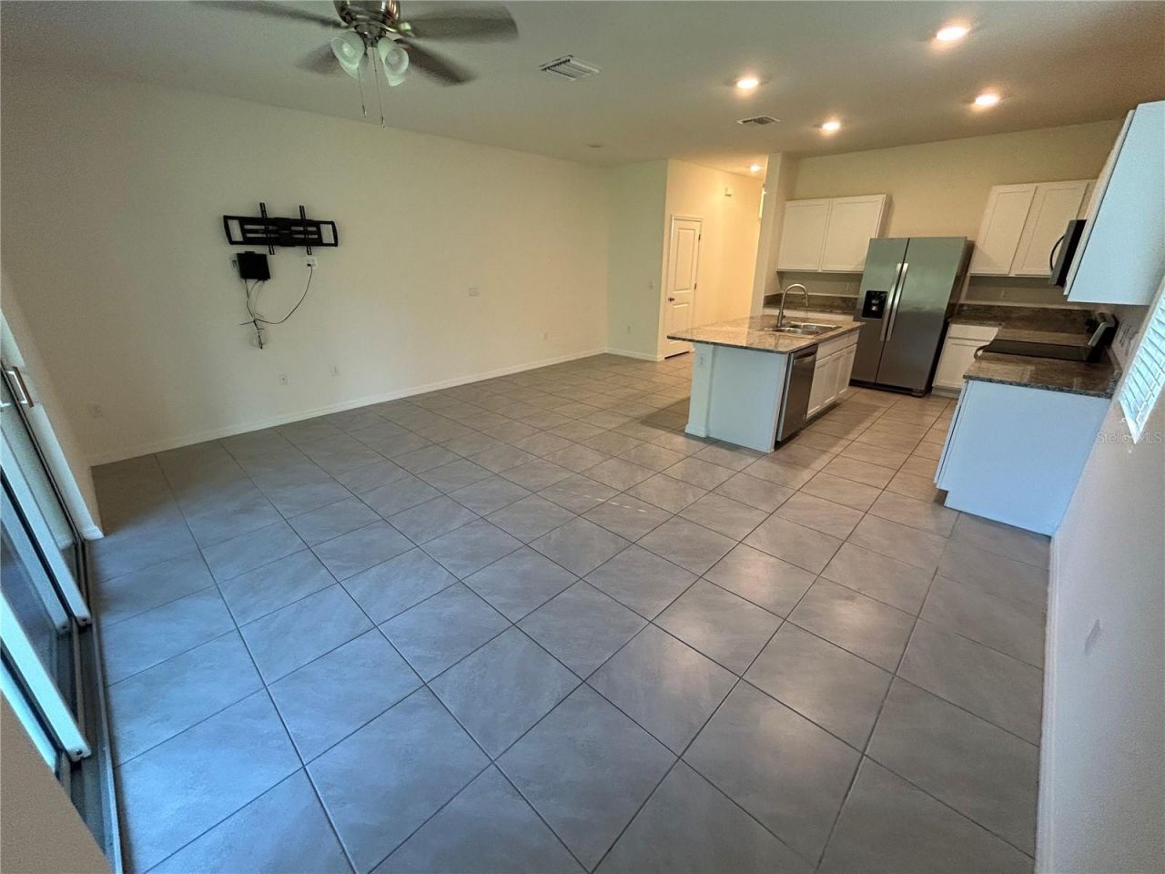 8736 Milestone Drive , Sarasota, FL 34238 Photo