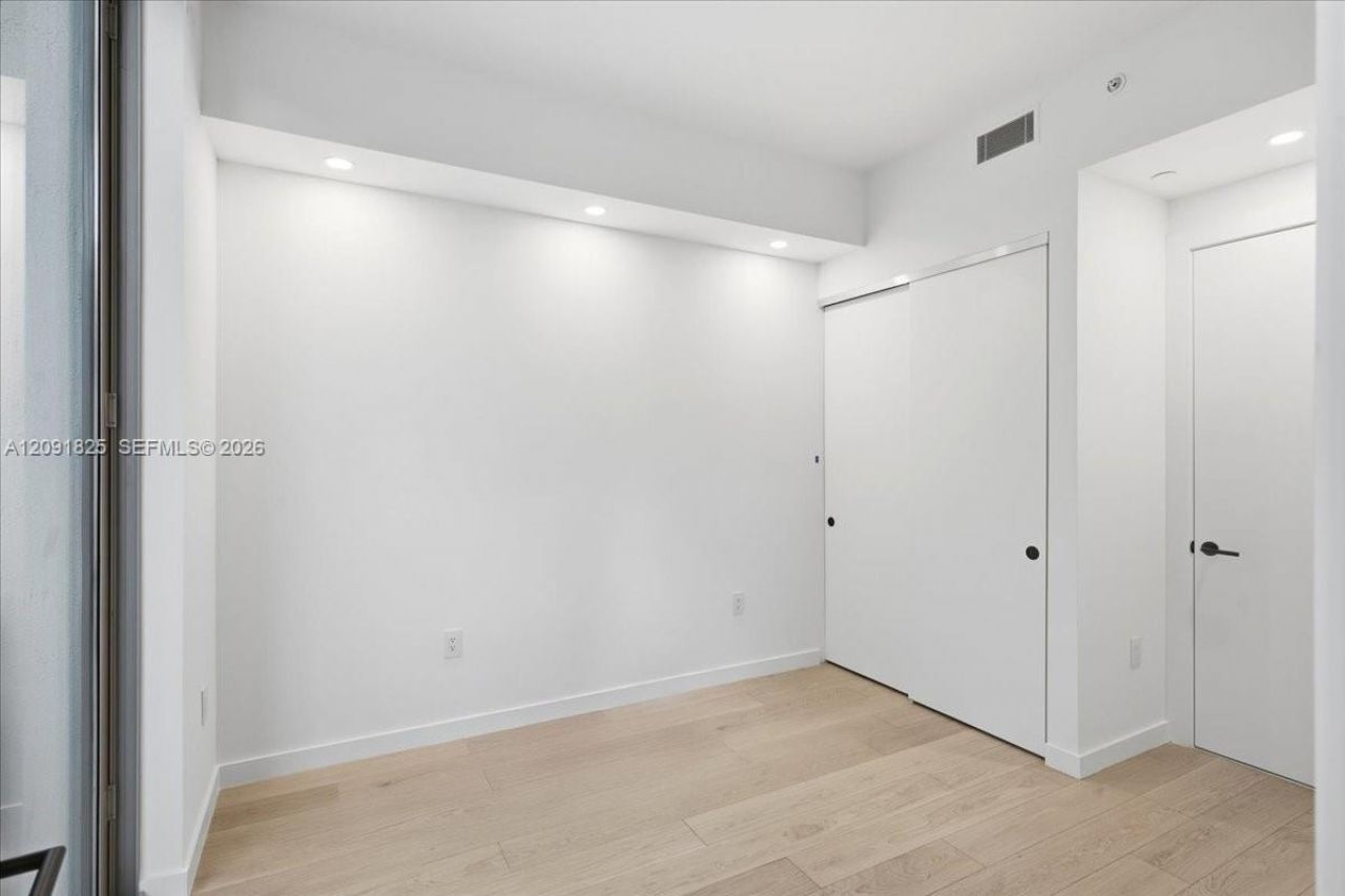 2200 Brickell Ave , Unit GV04, Miami, FL 33129 Photo