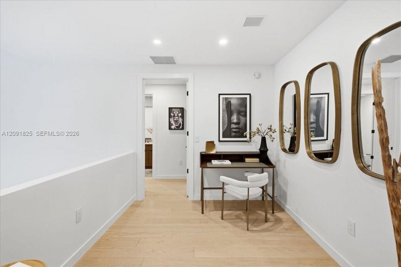 2200 Brickell Ave , Unit GV04, Miami, FL 33129 Photo