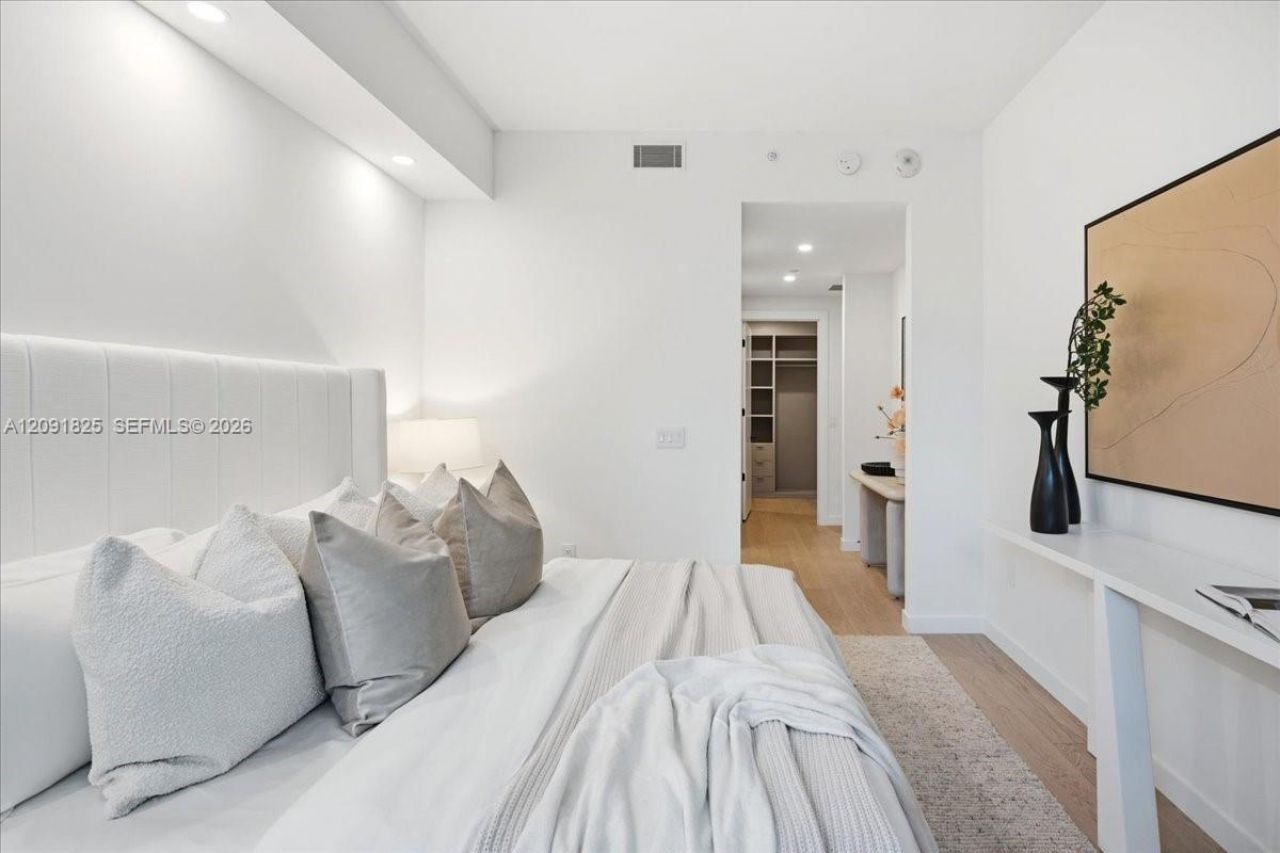 2200 Brickell Ave , Unit GV04, Miami, FL 33129 Photo