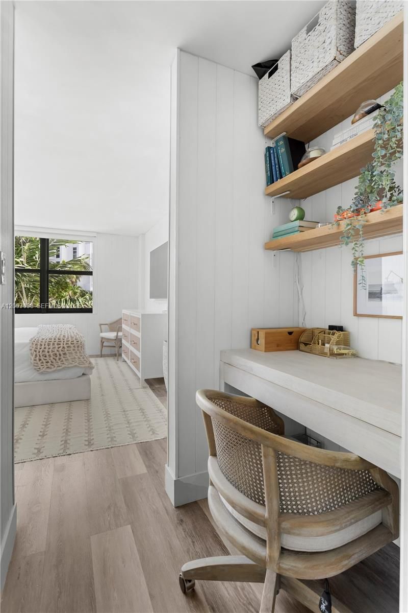 4301 Collins Ave , Unit 207, Miami Beach, FL 33140 Photo