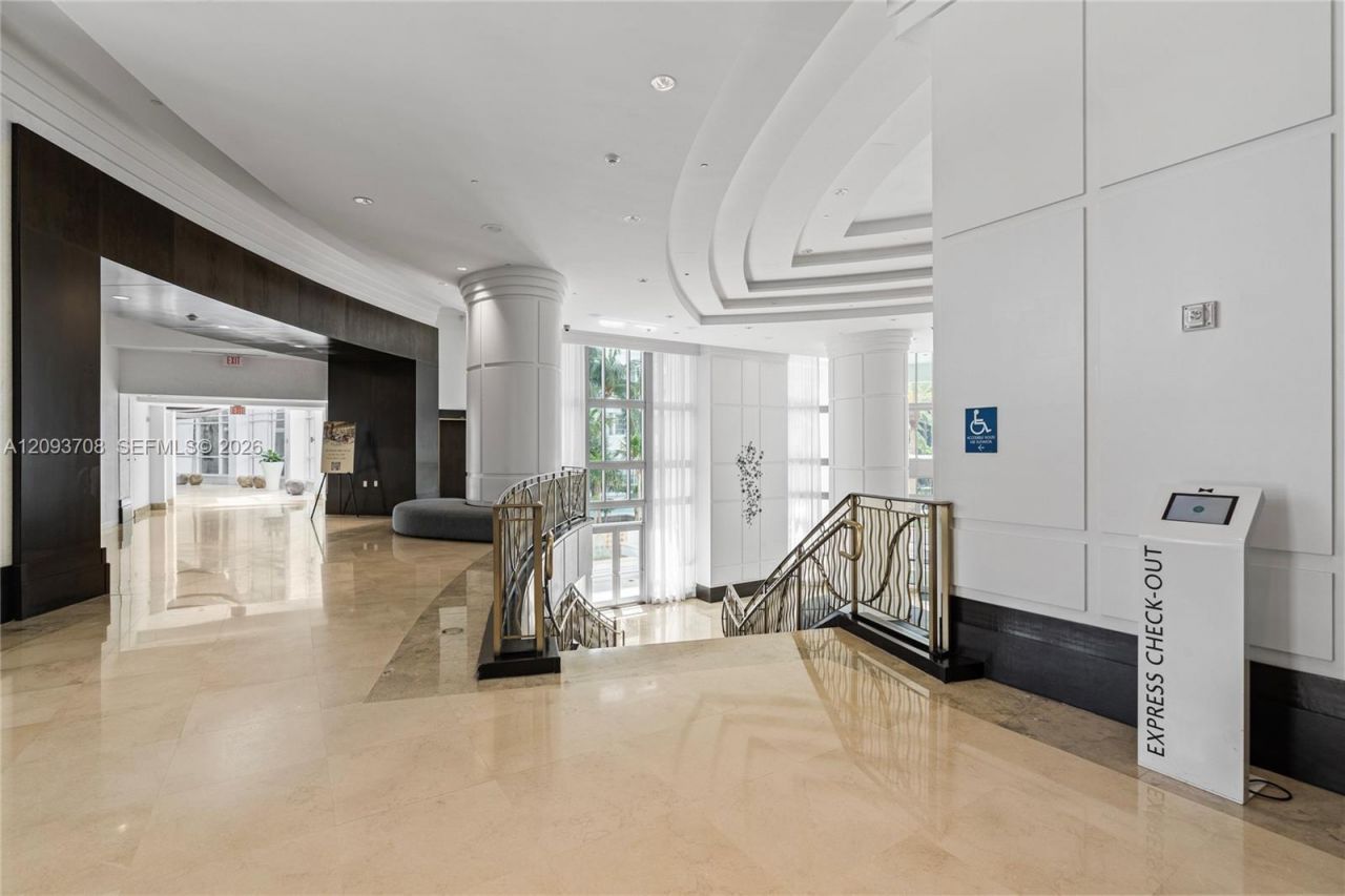 4401 Collins Ave, Unit 1709, Miami Beach, FL 33140 Photo