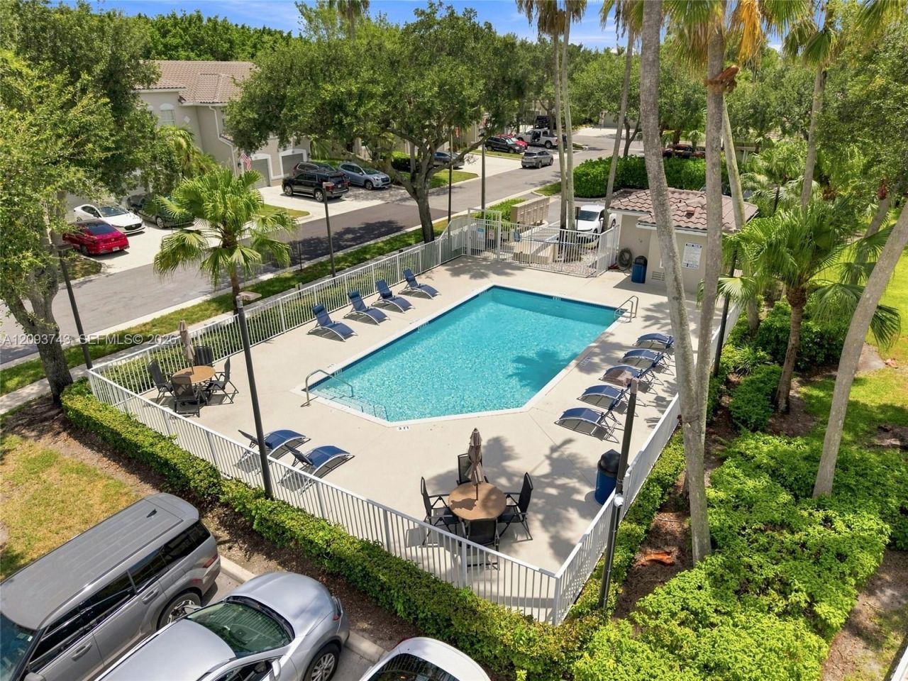 13225 NW 7th Dr, Plantation, FL 33325 Photo