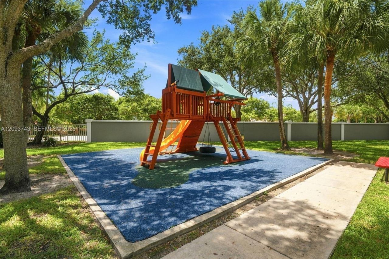 13225 NW 7th Dr, Plantation, FL 33325 Photo