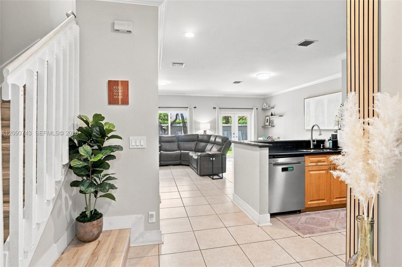 13225 NW 7th Dr, Plantation, FL 33325 Photo