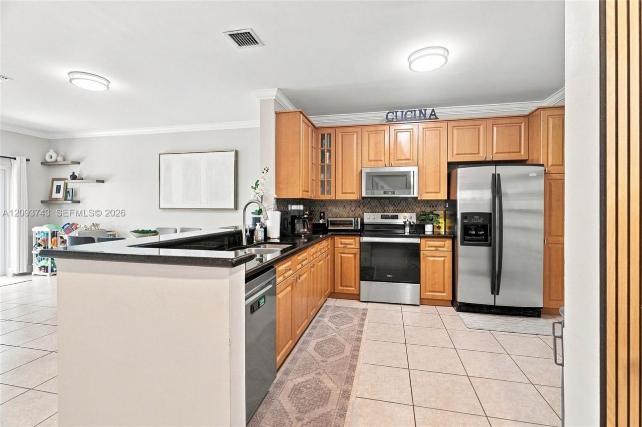 13225 NW 7th Dr, Plantation, FL 33325 Photo