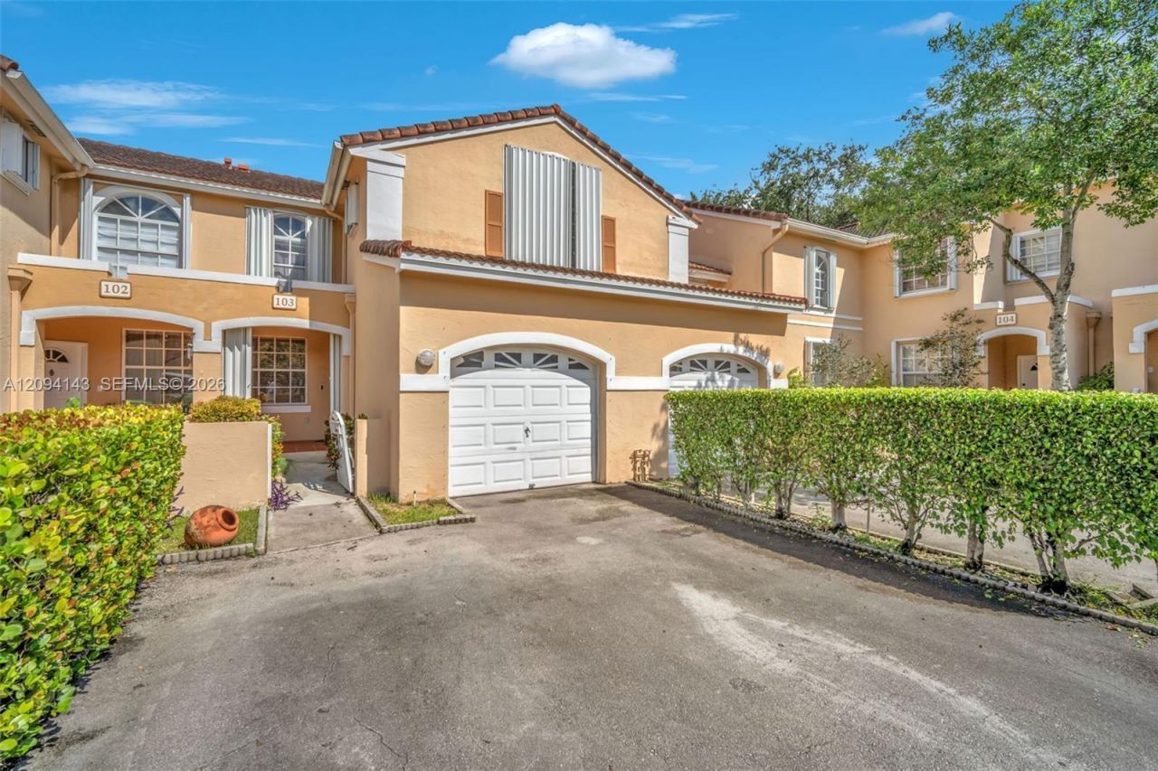 14611 Balgowan Rd , Unit 103-1, Miami Lakes, FL 33016 Photo