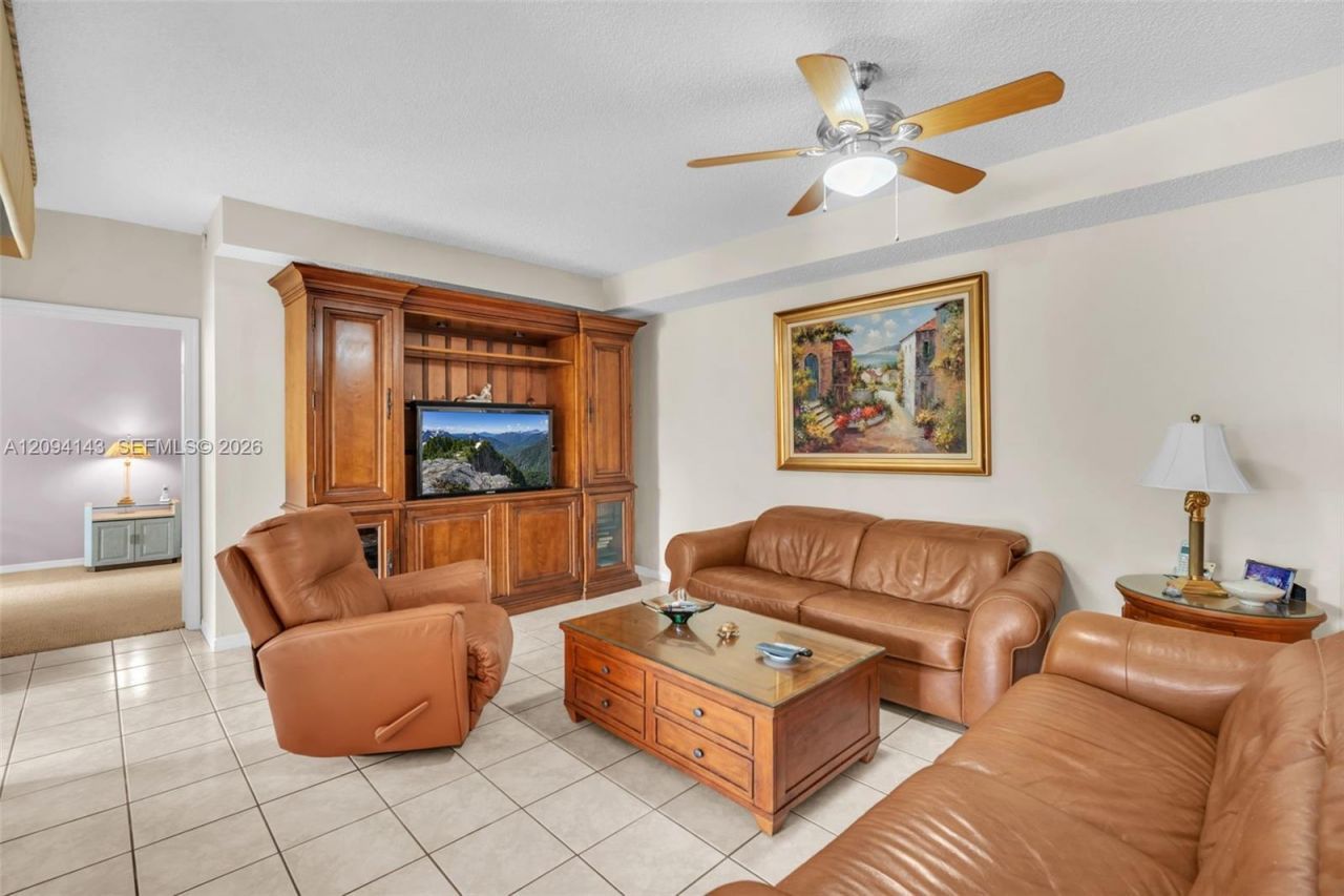 14611 Balgowan Rd , Unit 103-1, Miami Lakes, FL 33016 Photo