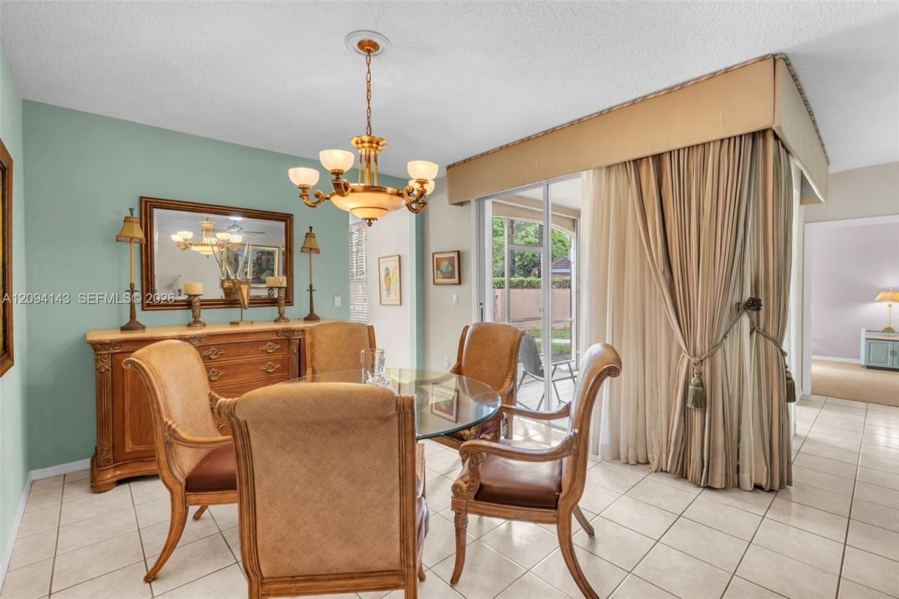 14611 Balgowan Rd , Unit 103-1, Miami Lakes, FL 33016 Photo